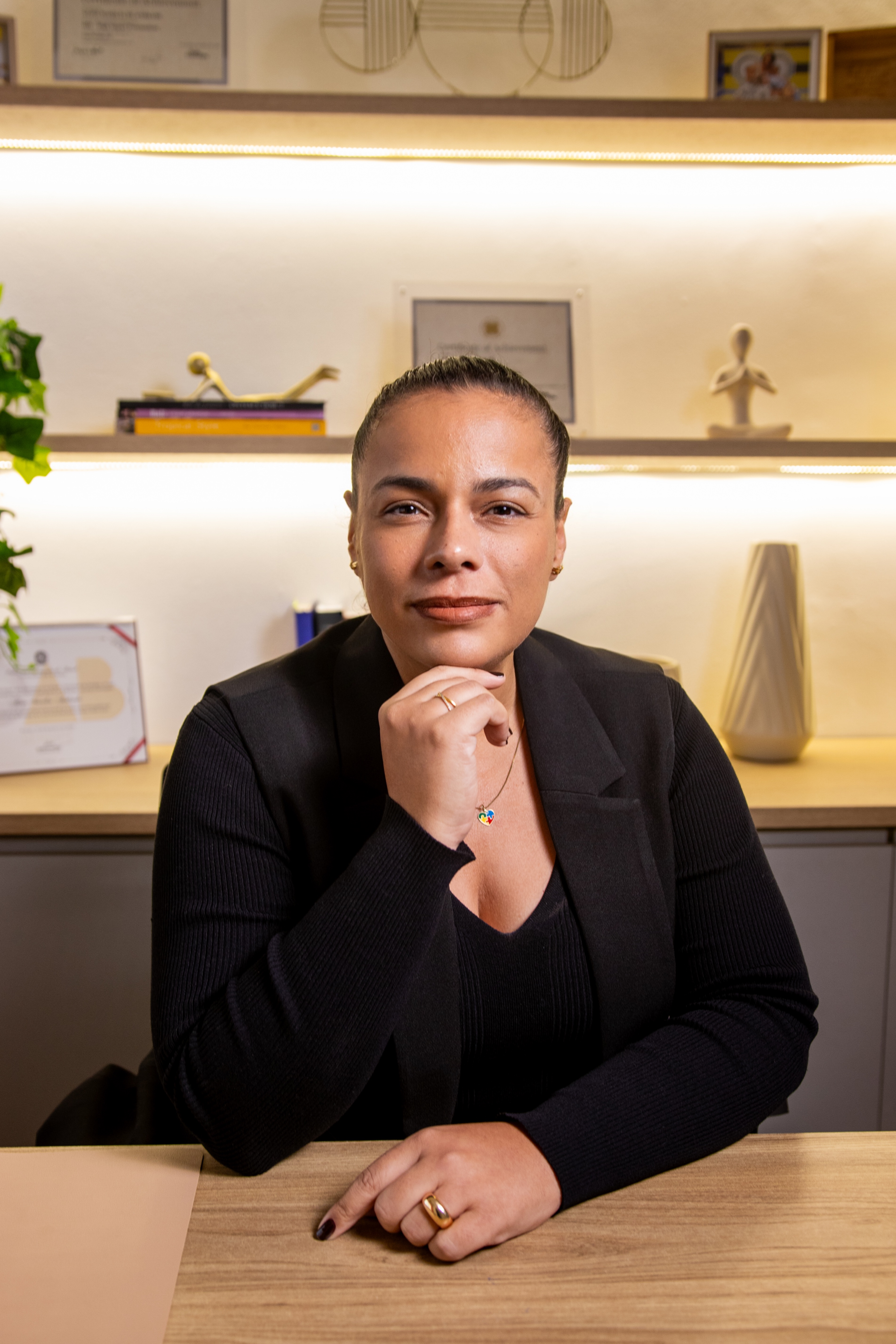 Aline Andrade - Advogada Especialista